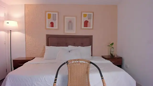 Snapshot of AndreaMartini chatting on 01/26/25, 10:24 AndreaMartini online show from 01/26/25, 10:24