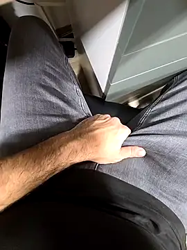 Snapshot of anald66666 chatting on 01/21/25, 07:50 anald66666 online show from 01/21/25, 07:50