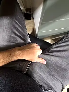 Snapshot of anald66666 chatting on 01/22/25, 07:45 anald66666 online show from 01/22/25, 07:45