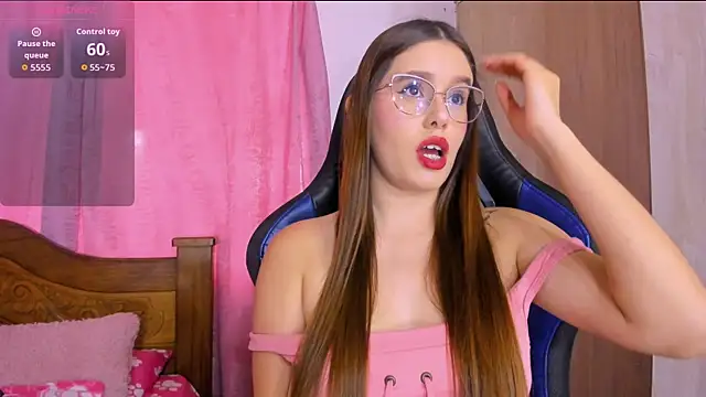 ParisShayk online show from 11/19/25, 06:08