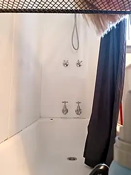 Snapshot of mollymay69 chatting on 03/16/25, 04:09 mollymay69 online show from 03/16/25, 04:09