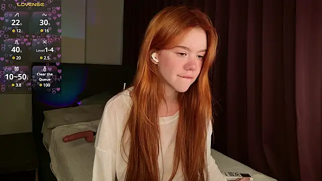Snapshot of Teya_New chatting on 03/03/25, 07:21 Teya New online show from 03/03/25, 07:21