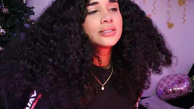 Snapshot of Mysensualbrunette1 chatting on 12/10/24, 05:07 Mysensualbrunette1 online show from 12/10/24, 05:07