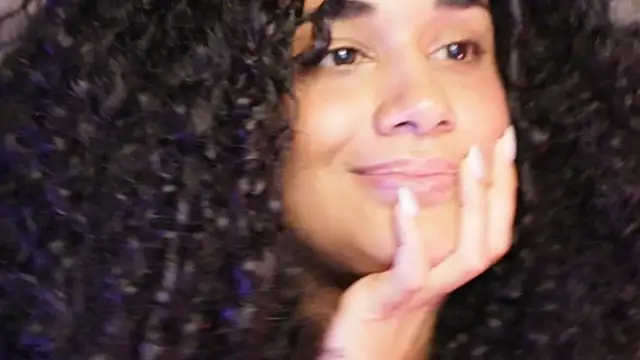 Snapshot of Mysensualbrunette1 chatting on 01/07/25, 07:10 Mysensualbrunette1 online show from 01/07/25, 07:10