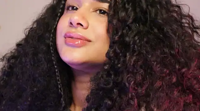 Snapshot of Mysensualbrunette1 chatting on 02/14/25, 02:07 Mysensualbrunette1 online show from 02/14/25, 02:07