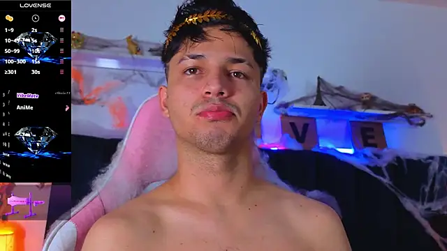 Issac james  online show from 10/26/25, 05:46