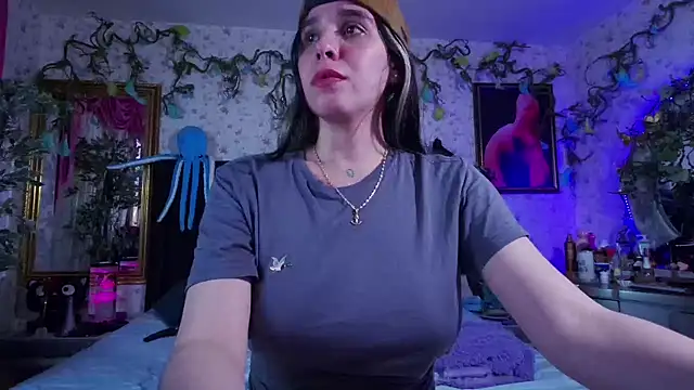 Snapshot of Elizabeth77_ chatting on 01/16/25, 07:20 Elizabeth77  online show from 01/16/25, 07:20