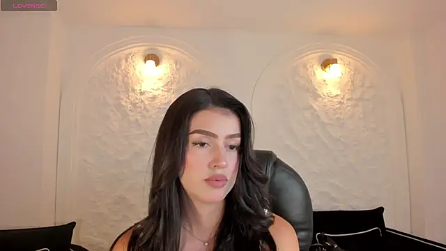 Snapshot of PaulinaSantos_ chatting on 10/03/25, 07:22 PaulinaSantos  online show from 10/03/25, 07:22