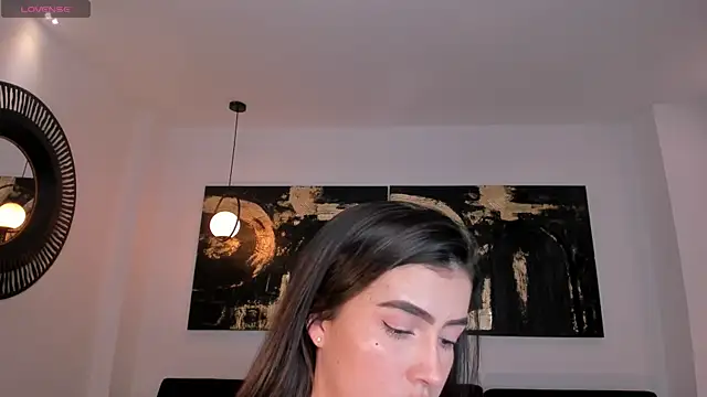 PaulinaSantos  online show from 04/17/26, 08:01