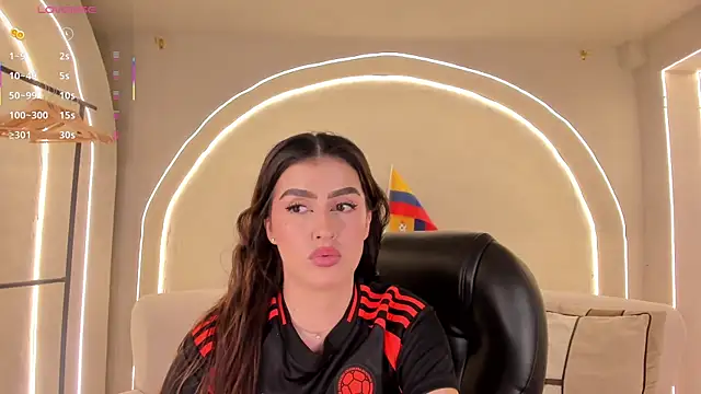 PaulinaSantos  online show from 07/07/26, 07:29
