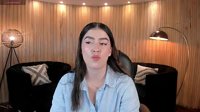 PaulinaSantos  online show from 07/12/26, 05:37
