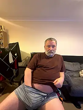 Snapshot of LondonTeffy chatting on 12/02/24, 10:12 LondonTeffy online show from 12/02/24, 10:12