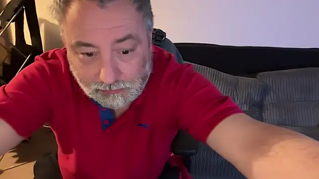 Snapshot of LondonTeffy chatting on 02/18/25, 10:47 LondonTeffy online show from 02/18/25, 10:47