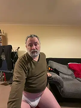 Snapshot of LondonTeffy chatting on 02/25/25, 12:03 LondonTeffy online show from 02/25/25, 12:03