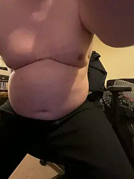 Snapshot of LondonTeffy chatting on 02/25/25, 10:39 LondonTeffy online show from 02/25/25, 10:39