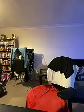 Snapshot of LondonTeffy chatting on 02/27/25, 10:53 LondonTeffy online show from 02/27/25, 10:53