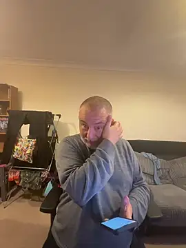 Snapshot of LondonTeffy chatting on 10/14/25, 09:26 LondonTeffy online show from 10/14/25, 09:26