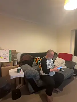 Snapshot of LondonTeffy chatting on 10/20/25, 09:26 LondonTeffy online show from 10/20/25, 09:26