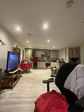 Snapshot of LondonTeffy chatting on 03/10/26, 10:04 LondonTeffy online show from 03/10/26, 10:04