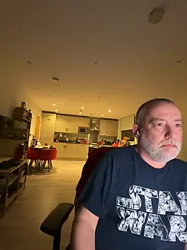 Snapshot of LondonTeffy chatting on 04/07/26, 09:04 LondonTeffy online show from 04/07/26, 09:04