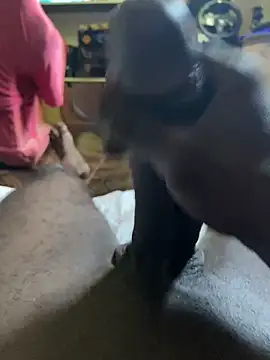 Snapshot of Jo-shua chatting on 12/27/24, 06:20 Jo-shua online show from 12/27/24, 06:20