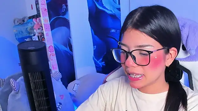 cutestephuwu online show from 02/10/25, 04:41