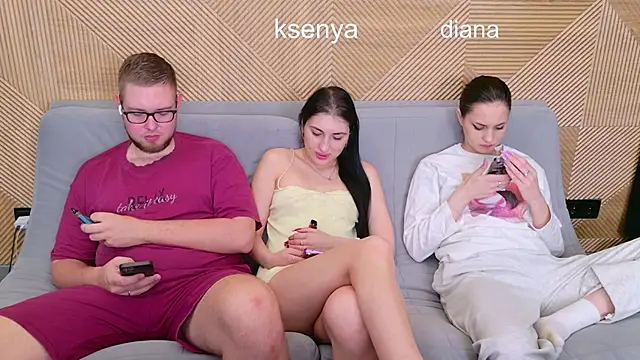 Ksenny online show from 05/30/26, 06:54