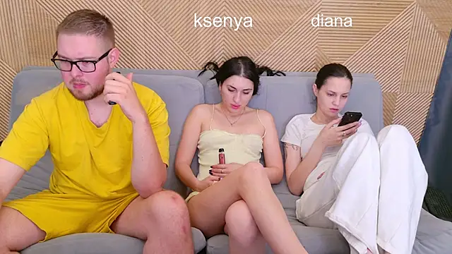 Snapshot of Ksenny chatting on 06/23/26, 06:22 Ksenny online show from 06/23/26, 06:22