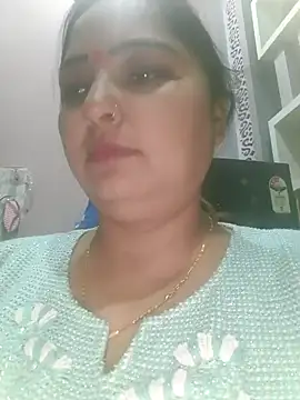 Snapshot of Dianaa9 chatting on 01/01/25, 03:34 Dianaa9 online show from 01/01/25, 03:34