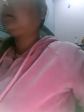 Snapshot of Dianaa9 chatting on 01/05/25, 08:00 Dianaa9 online show from 01/05/25, 08:00