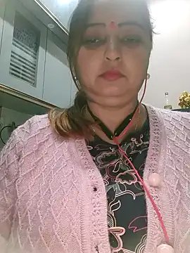 Snapshot of Dianaa9 chatting on 01/08/25, 08:06 Dianaa9 online show from 01/08/25, 08:06