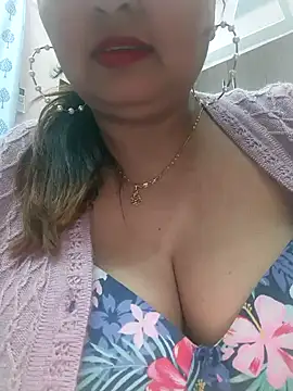 Snapshot of Dianaa9 chatting on 01/12/25, 08:57 Dianaa9 online show from 01/12/25, 08:57