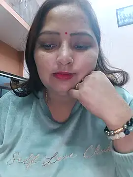 Snapshot of Dianaa9 chatting on 02/10/25, 01:46 Dianaa9 online show from 02/10/25, 01:46