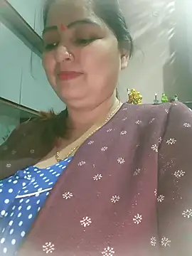 Snapshot of Dianaa9 chatting on 02/12/25, 06:40 Dianaa9 online show from 02/12/25, 06:40