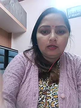 Snapshot of Dianaa9 chatting on 02/13/25, 03:35 Dianaa9 online show from 02/13/25, 03:35