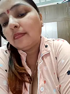 Snapshot of Dianaa9 chatting on 02/26/25, 10:47 Dianaa9 online show from 02/26/25, 10:47