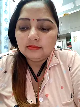 Snapshot of Dianaa9 chatting on 03/02/25, 07:12 Dianaa9 online show from 03/02/25, 07:12