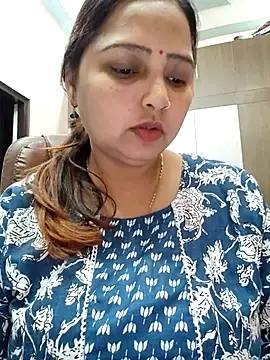 Snapshot of Dianaa9 chatting on 03/03/25, 02:48 Dianaa9 online show from 03/03/25, 02:48