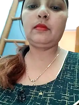 Snapshot of Dianaa9 chatting on 03/07/25, 10:24 Dianaa9 online show from 03/07/25, 10:24