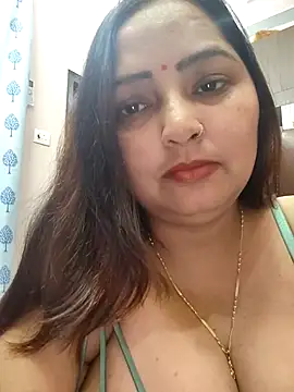 Snapshot of Dianaa9 chatting on 03/12/25, 09:03 Dianaa9 online show from 03/12/25, 09:03