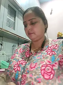 Snapshot of Dianaa9 chatting on 09/24/25, 07:01 Dianaa9 online show from 09/24/25, 07:01