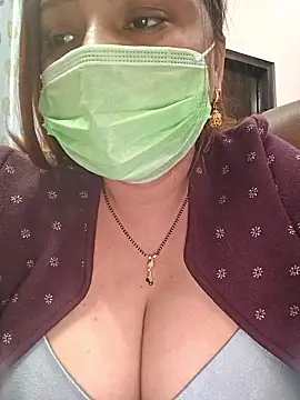 Dianaa9 online show from 11/28/25, 08:00