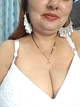 Dianaa9 online show from 04/02/26, 04:48