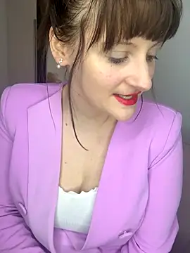 victoirenextdoor online show from 10/19/25, 05:35