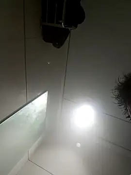 Snapshot of Exhibitionist1508 chatting on 11/06/25, 03:40 Exhibitionist1508 online show from 11/06/25, 03:40