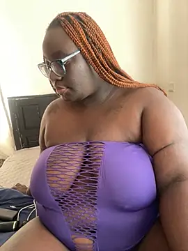 Toomuch Squirt online show from 01/19/26, 07:45