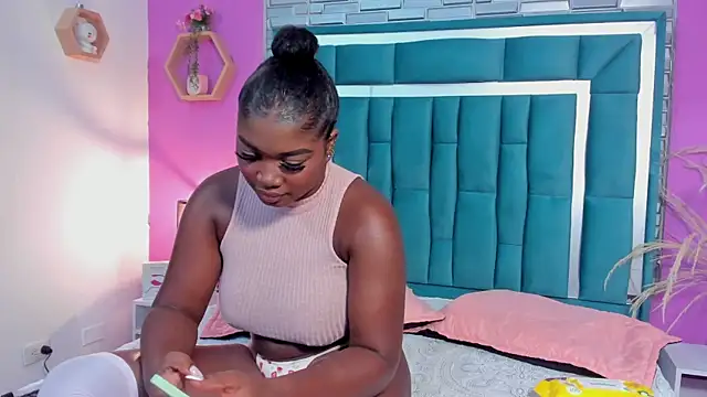 LORENSCOLLINS online show from 01/29/25, 02:00