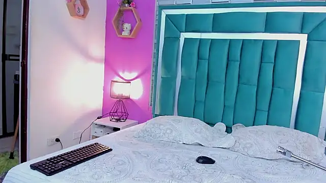 LORENSCOLLINS online show from 02/14/26, 12:57