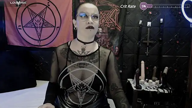 Evil Queen 666 online show from 03/22/25, 07:36