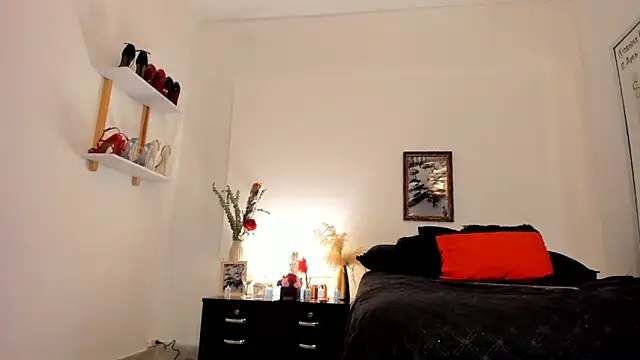 Snapshot of leslie_k chatting on 03/15/25, 11:19 leslie k online show from 03/15/25, 11:19